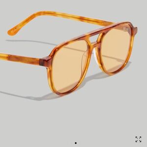 ISO MADEWELL ACETATE LINFORD AVIATOR SUNGLASSES IN GOLDEN PECAN